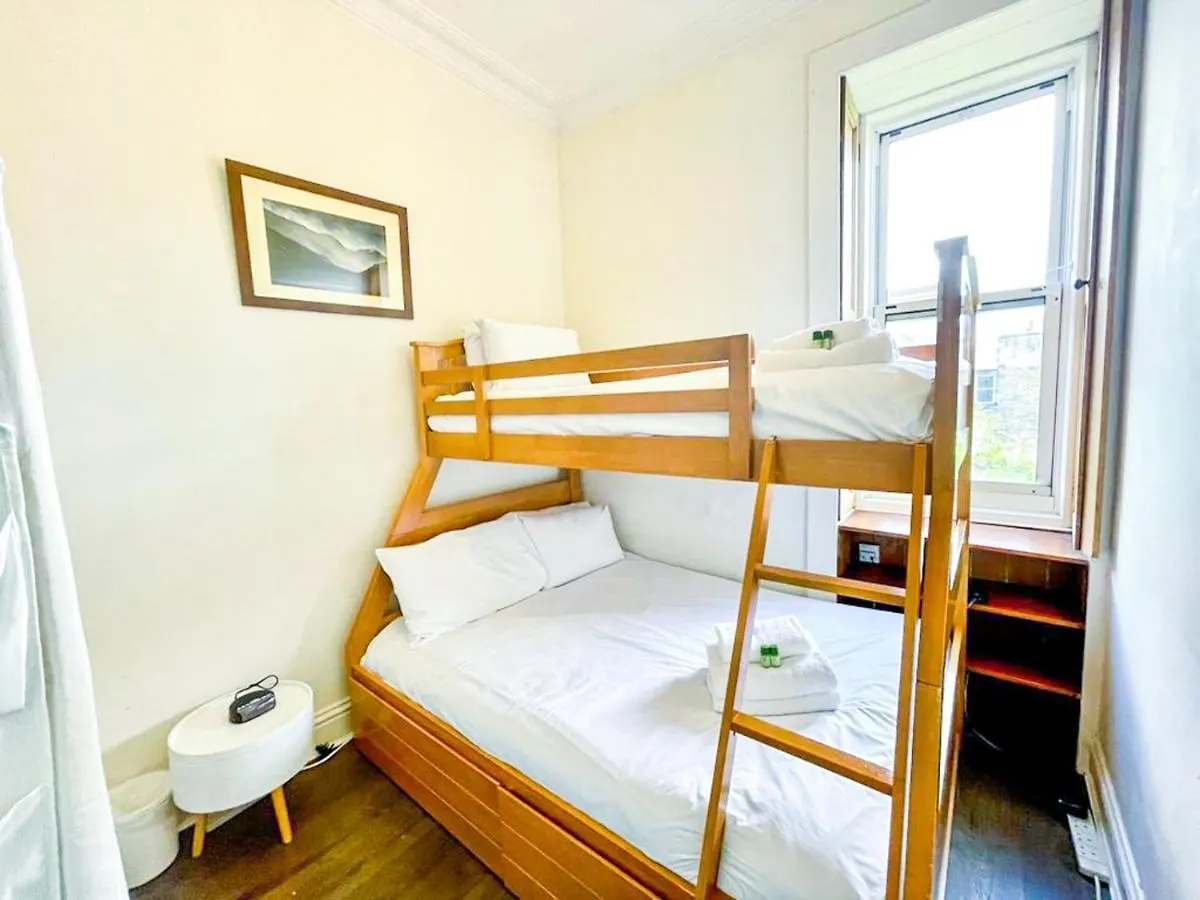 Apartment Open Plan 2 Bed Apt, Near Edinburgh Castle