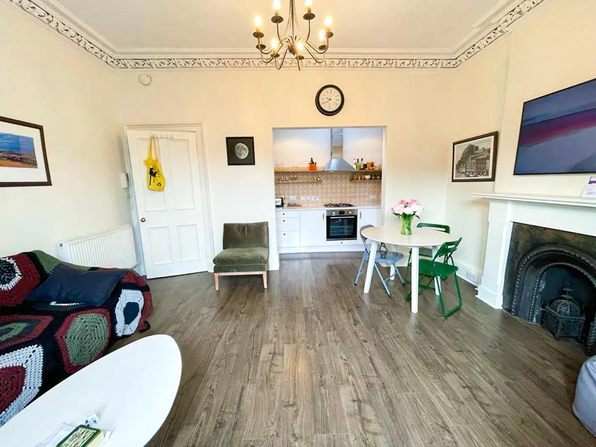 Open Plan 2 Bed Apt, Near Edinburgh Castle United Kingdom